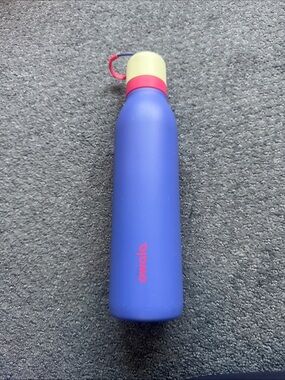 Owala 24oz water bottle